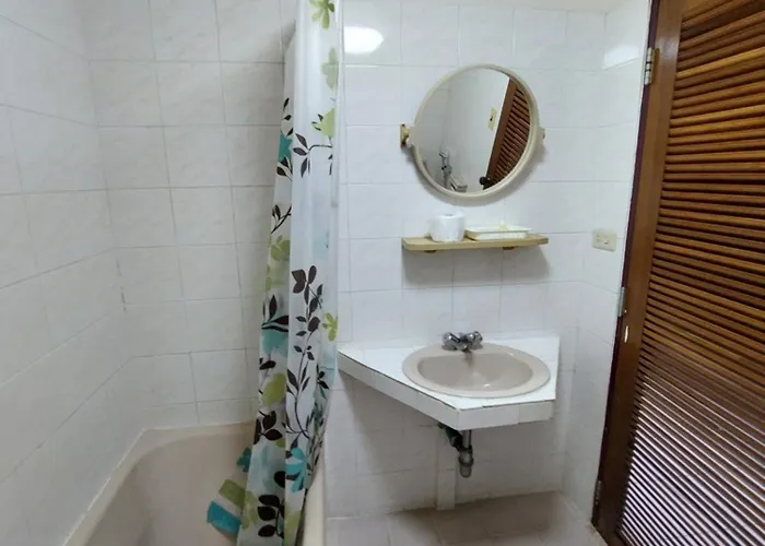 Casa de hóspedes Baansathorn21